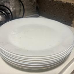 IKEA DINING PLATES 11 AVAILABLE 
25cm
