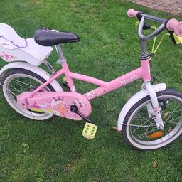 Mädchen Fahrrad 16" mit Puppenkorb

Der Verkauf erfolgt unter Ausschluss jeglicher Sachmängelhaftung. Privatverkauf, keine Garantie oder Rücknahme.