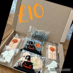 Halloween Wax Melts
Fragrances inc, 
Pumpkin Spice 
Cauldron Chaos 
Witchy Witch  
Ghost 
Prices £10-£20 Please see  photos 
Collection WS8 Brownhills’s area. 
Possibly local delivery within a few miles of Brownhills considered, free when spending over £15
Shapes inc. Ghosts, Skulls, Pumpkins and Bats. 
Last Few sets left