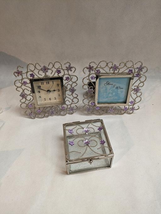 Buy & Sell West Midlands Dudley - Photos for Glass&Wire clock, frame & trinket box set