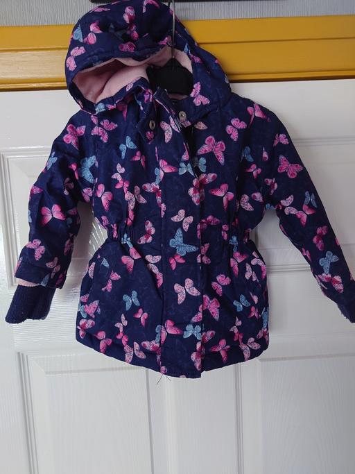 Buy & Sell Leicestershire Charnwood - Photos for Baby girls butterfly coat size 9/12 months