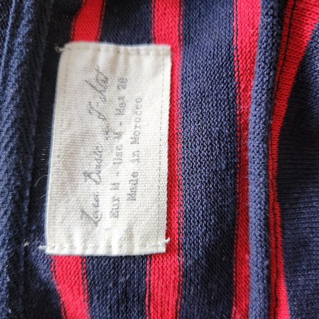 Zara Navy & Red Stripe Breton top with 3/4 length sleeve & suede elbow patches. Heavy weight fabric and great condition and could double up as Freddie Kruger for Halloween! Says size M but can fit upto size 12.