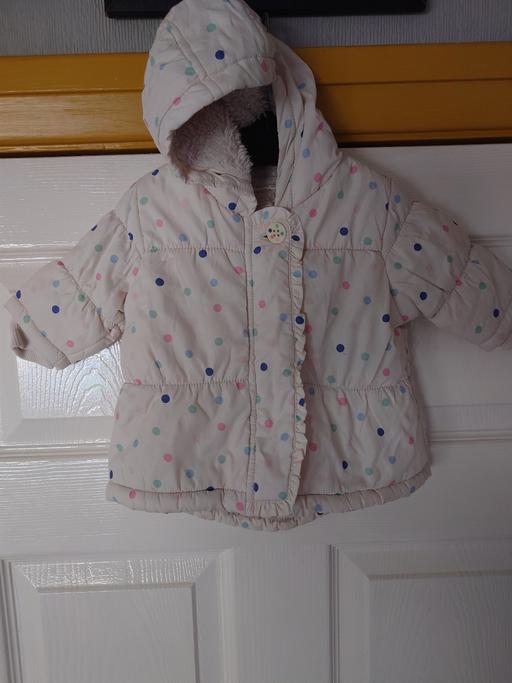 Buy & Sell Leicestershire Charnwood - Photos for Baby girls spotty coat size up to 3 months