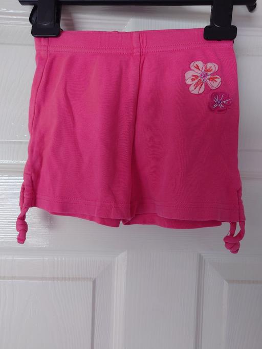 Buy & Sell Leicestershire Charnwood - Photos for Girls pink shorts size 2 years