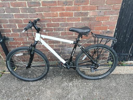 Buy & Sell Surrey Tandridge - Photos for BICYCLE 26