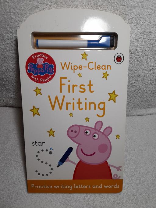 Buy & Sell North West London Neasden - NW2 - Photos for Peppa Pig Wipe-Clean First Writing Book