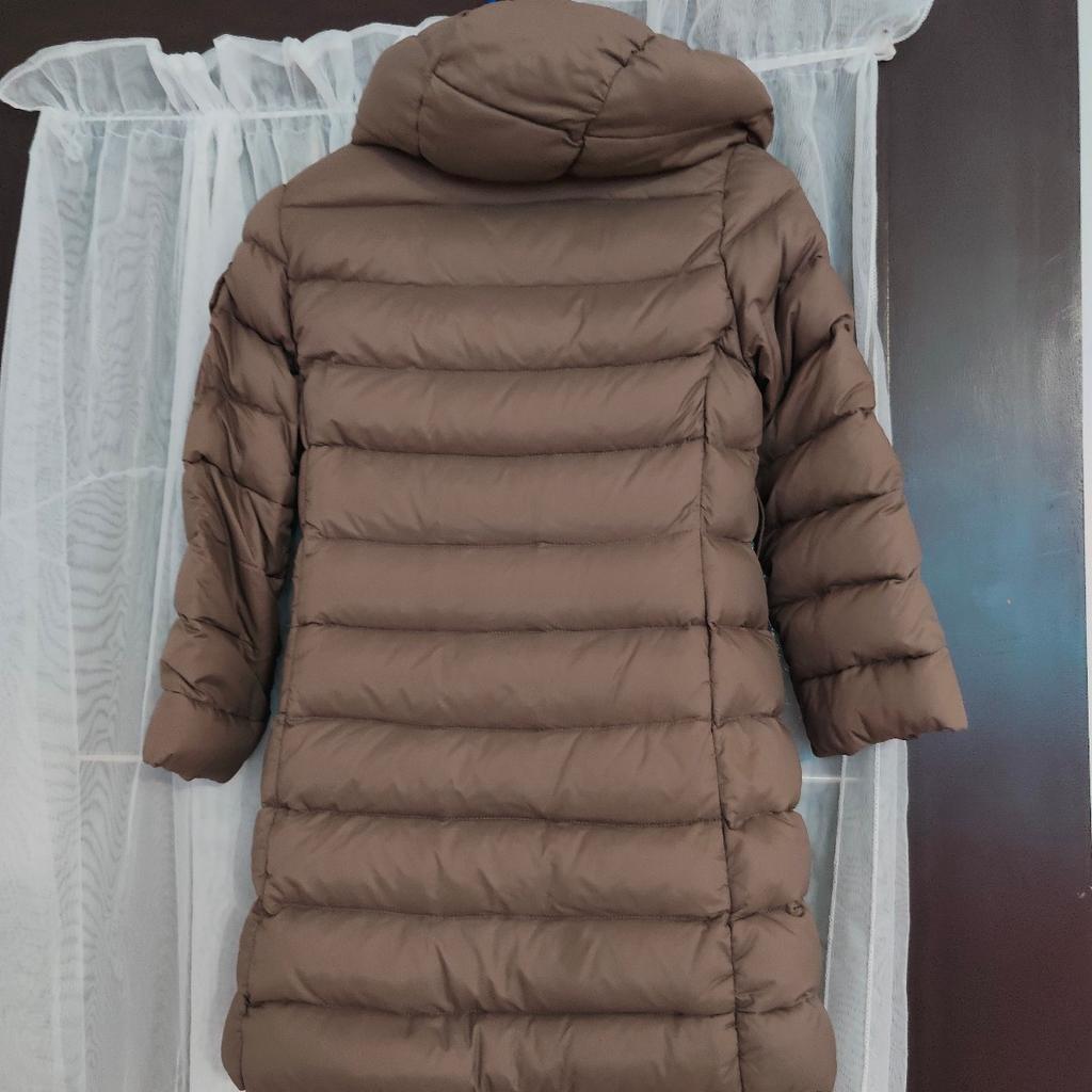 Winter Mantel
Original Moncler
Größe 7-8 Y
gebraucht, gute Zustand
Fixpreis