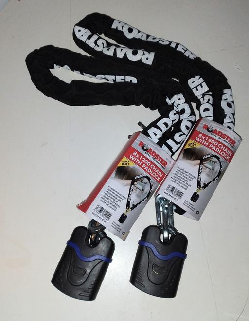 Vehicles Rubery Birmingham - Photos for 2 X Heavy Duty Chain and Padlock 1.2m long