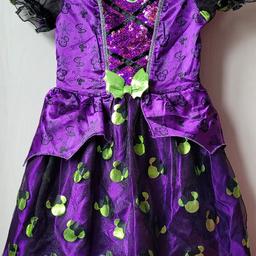 Size 5-6 years Excellent condition. Elasticated waist
