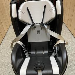 Autositz für Kinder von ca. 9-18kg (ca. 9 Monaten bis 4 Jahre)
3-Punkt-Gurt
Verschiedene Sitz- und Ruhepositionen
Verwendung in Fahrtrichtung
OHNE Bezug