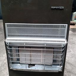 SUPERSER 3 bar butane gas heater with half bottle gas complete with valve works on 1 or 2 or 3 bars can be shown working in good working condition