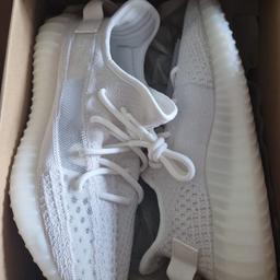 Vendo NUOVE YEEZY BOOTS 350 V2 - N 43 1/3