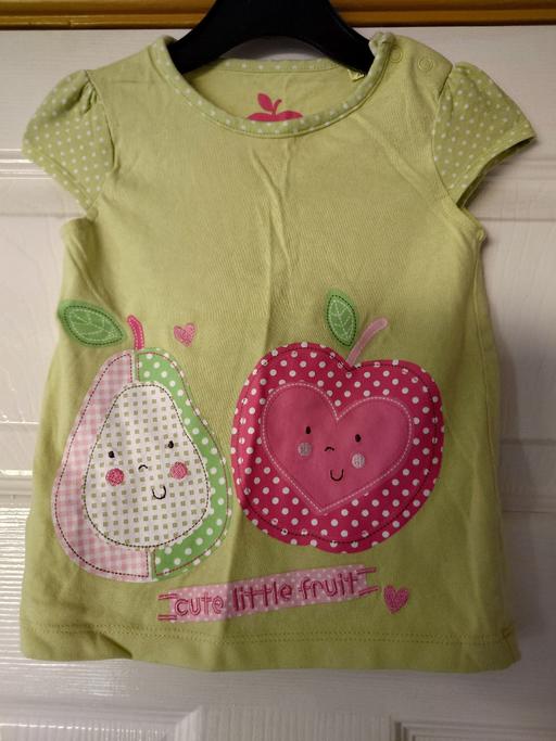 Buy & Sell Leicestershire Charnwood - Photos for Baby girls green top size 9-12 months