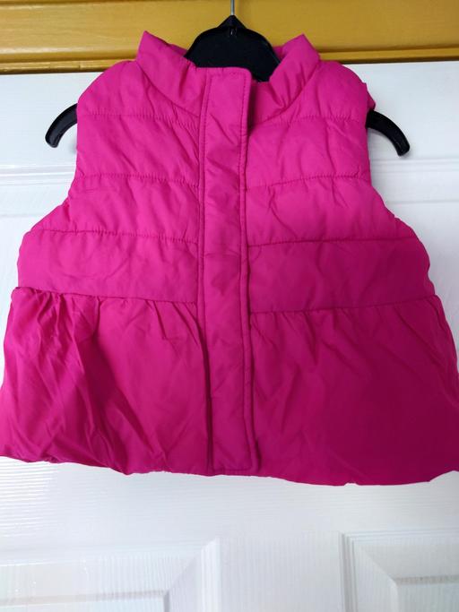 Buy & Sell Leicestershire Charnwood - Photos for Girls pink bodywarmer size 12-18 months