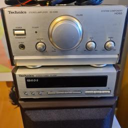 Retro Technics mini hifi. Amplifier, radio tuner, 2 speakers, remote control, and all cables.

Hifi is in great working order with little signs of use on the speakers.

Collection only.

Quick sale £55
