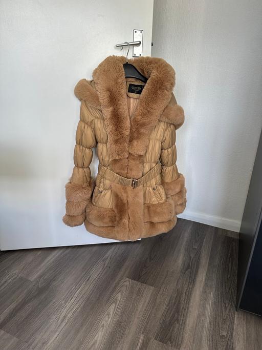 Buy & Sell South East London Bromley - Photos for Fur collar hooded jacket coat