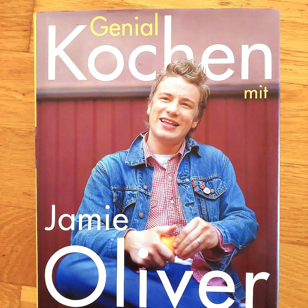 Kochbuch von Jamie Oliver, in gutem Zustand, mit über 300 Seiten. Versand möglich.