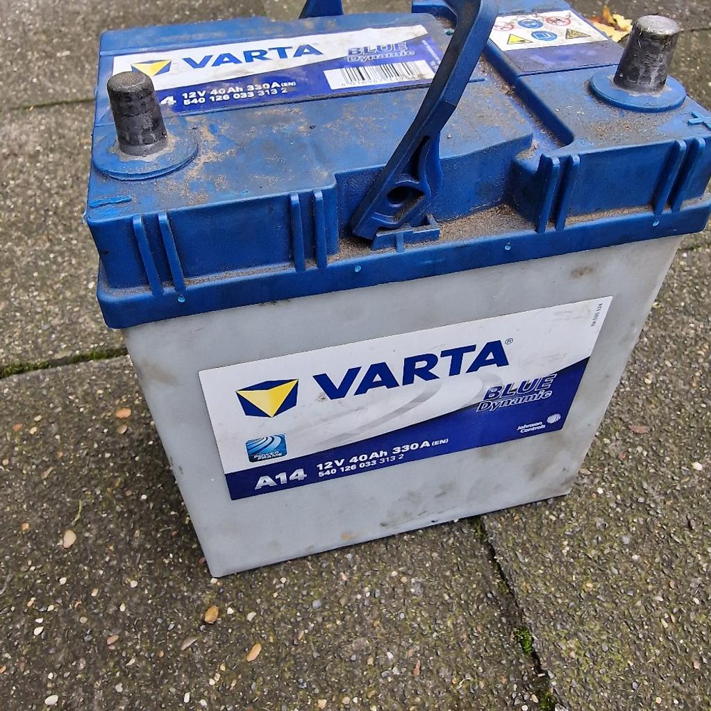 Varta Autobatterie 12v 330Ah *Defekt in 52538 Gangelt für 15,00 € zum  Verkauf