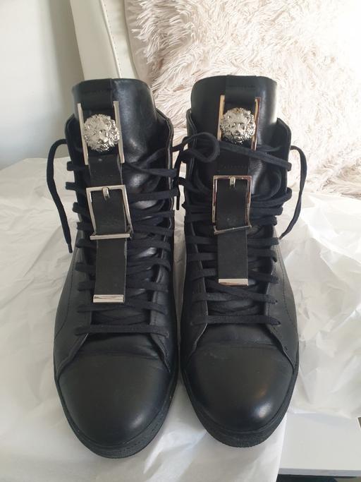 Buy & Sell East London East Ham - East London - Photos for versace trainers