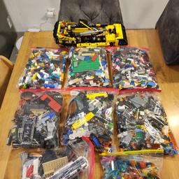 bunt gemischt....Lego und Lego Technic
gesamt 6,30kg