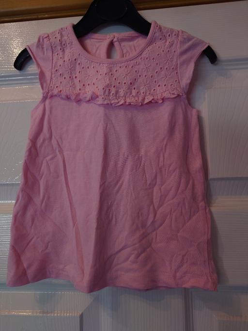 Buy & Sell Leicestershire Charnwood - Photos for Baby girls pink top size 9-12 months