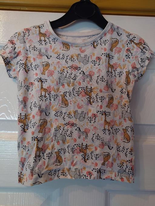 Buy & Sell Leicestershire Charnwood - Photos for Girls animal top size 18/24 months