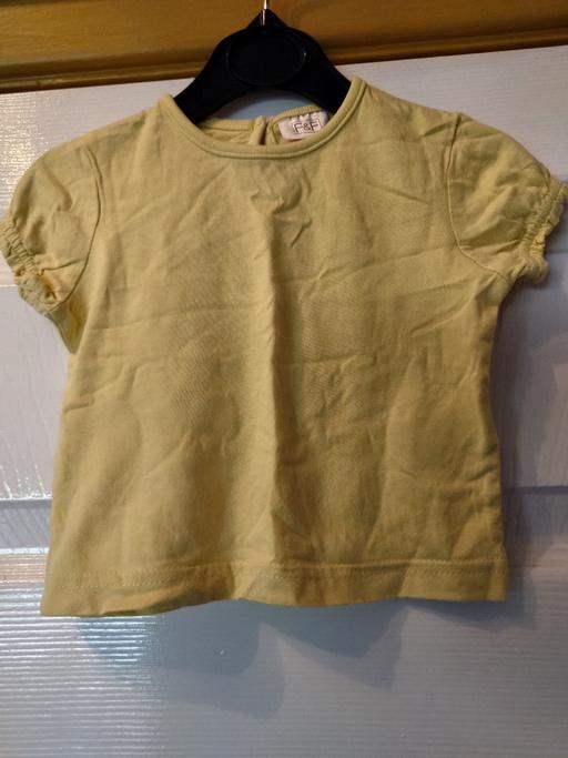 Buy & Sell Leicestershire Charnwood - Photos for Baby girls yellow top size 6-9 months