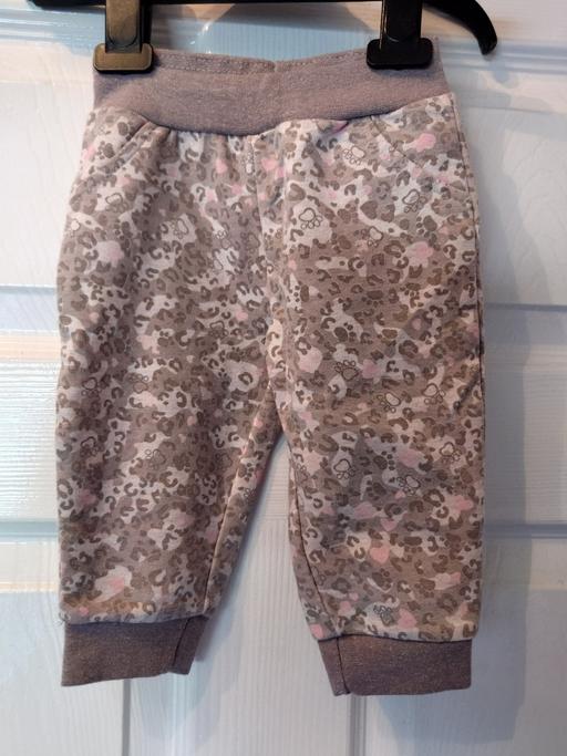 Buy & Sell Leicestershire Charnwood - Photos for Baby girls patterned joggers size 6/9 months