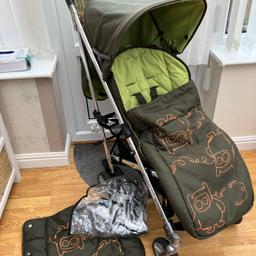 💥💥 £50 NO OFFERS 💥💥

Preloved RARE mamas and papas Frankie stroller

Comes complete with:
Raincover
Footmuff
Spare top half of footmuff

Suitable from 6 months to 15kg 
Reclines
5 point harness 
Brakes
Shopping basket
Front swivel and lockable wheels 
Adjustable calf rest 
Lightweight 
Umbrella fold 

I’m good condition. Does have scratches to frame and handles but does not affect the use of it

Has been cleaned and ready to be used 

COLLECTION ONLY FROM BRADFORD BD5 

LOCAL Delivery Only For FUEL COSTS 

NO POSTAGE

Cash only. No offers. No timewasters. No swaps. Sold as seen