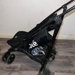 Very good condition pram, selling as no longer needed! Grab a bargain now, collect from E7 area.