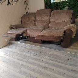 3+2 seater sofa recliner.
Need quick sale as having new ones
No Time Waister
Collection only 