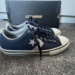 Converse
Size 5 (38)
Navy & grey
Been worn for 1/2 hour
In excellent condition
Pick up only or will post for P&P