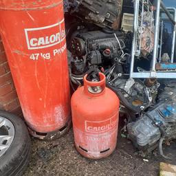 empty gas bottles open to offers need gone collection only