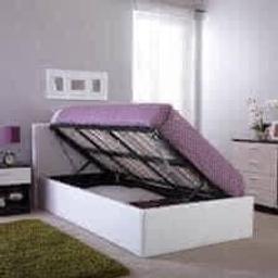 Single flat packed side lift white Ottomen bed frame £200.00 

****In stock****

*Same day delivery when ordered before 1pm excludes Sundays*

Free delivery to anywhere in South Yorkshire chesterfield and Worksop areas 

****in stock item*** 
Payment is at the shop by cash or card 
Or 
Cash on delivery 

B&W BEDS 
Unit 1-2 Parkgate court 
The gateway industrial estate
Parkgate 
Rotherham
S62 6JL 
01709 208200
07775376595
Website - bwbeds.co.uk