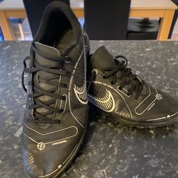Nike Mercurial Football Astro Turf boots
Men’s size 8
Very good used condition