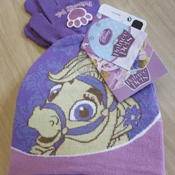 Disney Palace Pets Purple Pony Blondie Winter Hat & Gloves Accessory Set - NEW!

For sale this Purple Palace Pets winter accessory set. (For ages 3-7 yrs)

Purple Pony Blondie Beany Hat & Magic Gloves - One size (stretches)
Brand New with tags. Official Disney Palace Pets Licensed product.

Perfect Gift for any little Disney fan!
Bright and adorned with character graphics, they will be popping this set on whenever they head out into the cold!
One size fits all! As this set is knitted / woven in construction it should fit any age from about 3 years up.
The gloves are are purple with multicoloured striped wristbands and feature a great Princess Pet logo design on each glove.
The hat has a fantastic character face on the front with the 'Blondie' signature and flowers on the rear.

- For Ages 3-7 years, one size fits all (stretches)
- Gloves are woven fabric - 95% Acrylic, 5% Elastane
- Hat is woven fabric - 70% Acrylic, 30% Nylon
- Care Instructions: Hand Wash