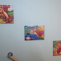 3er Set Wandbilder Winny Puh
Leinwand auf Keilrahmen
Maße: 25cm x 25cm und 30cm x 22cm

Tierfreier Nichtraucher Haushalt
Versand möglich Kosten trägt Käufer