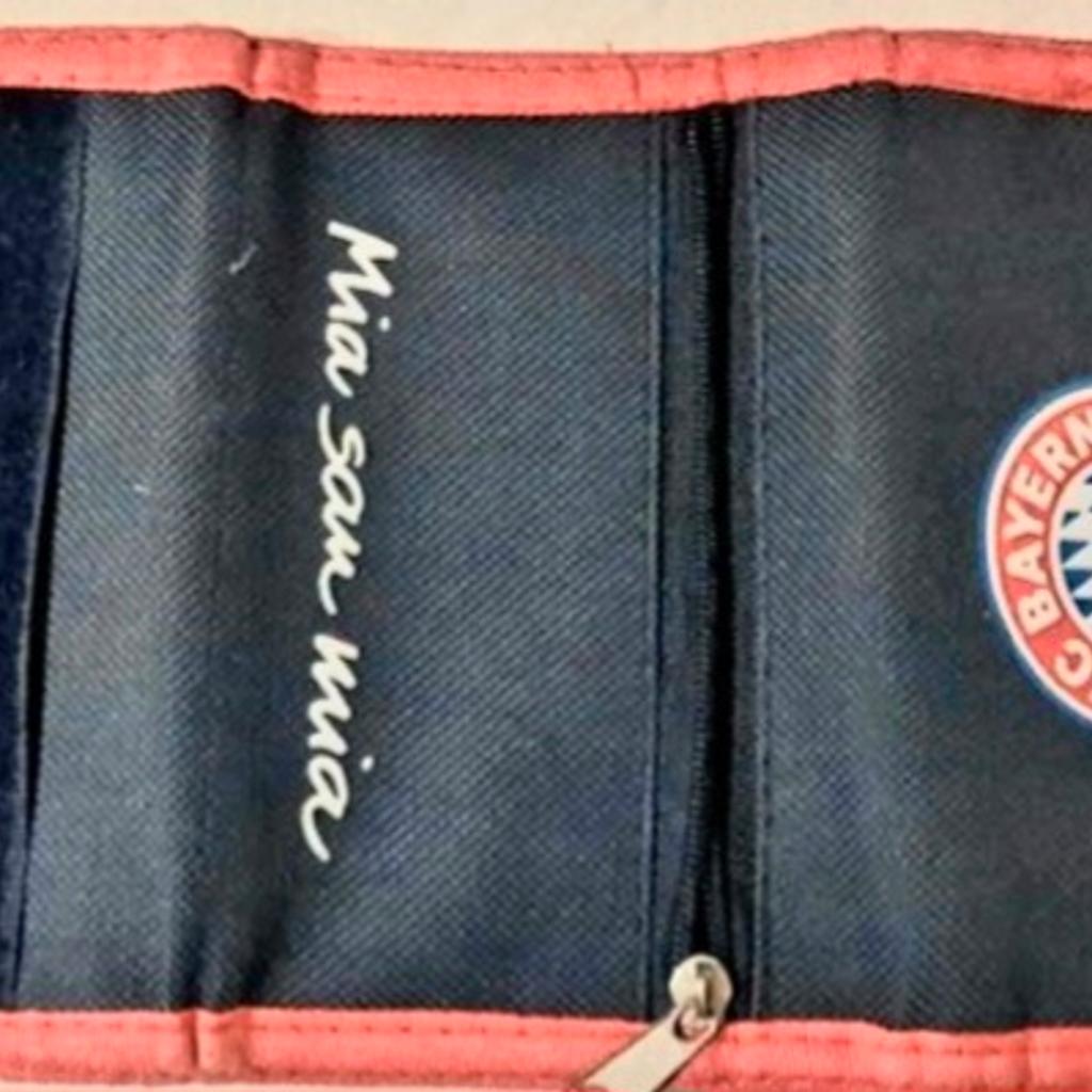 Verkaufe einen sehr schönen makellosen neuen Geldbeutel von FC Bayern München 7