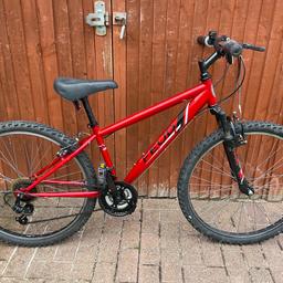 This bike has 26” wheels and 18 gears.This bike has been serviced and is in good working order the frame size is 14 inches collection only sorry no delivery.