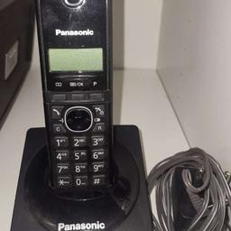 Kabelloses Telefon Panasonic
Funktioniert einwandfrei
Nichtraucherhaushalt