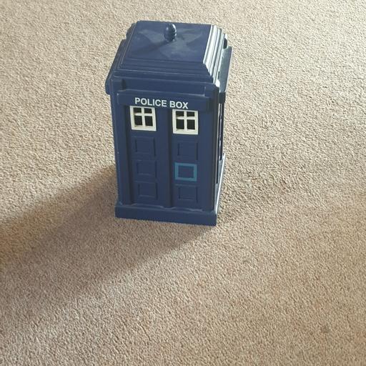 Buy & Sell North Harrow Harrow - Photos for Dr Who Tardis money box