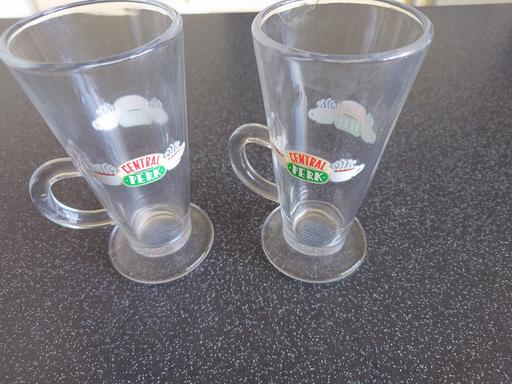 Buy & Sell Leicestershire Charnwood - Photos for Set of 2 friends latte glasses