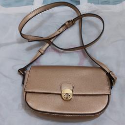Girls small shoulder bag for any occasion