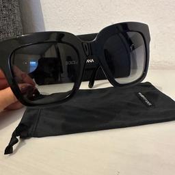 Verkaufe neue Sonnenbrille sie wurde nie getragen.
Von Dolce&Gabbana.