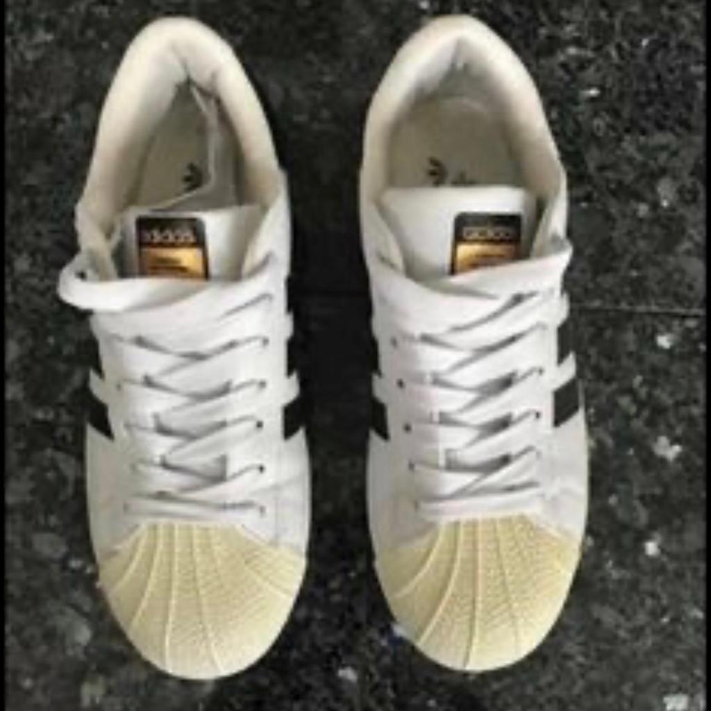 Unisex Adidas superstar trainers size 7

Only worn once brand-new condition! They’ve been sitting in my porch” and due to the sunlight they’ve gone a bit yellow! But I guess it can be easily removed.

Cash on collection from Hounslow Tw4