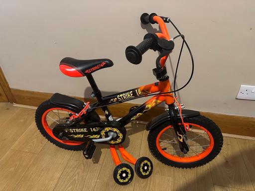 Buy & Sell Greater Manchester Trafford - Photos for 14 inch Strike Bike with stabilisers