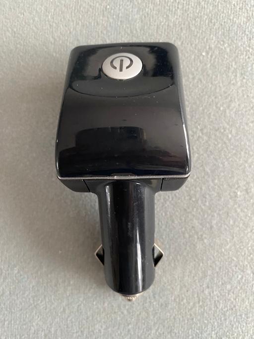 Vehicles East London Plaistow - East London - Photos for USB Charger for 12V cigarette lighter outlet