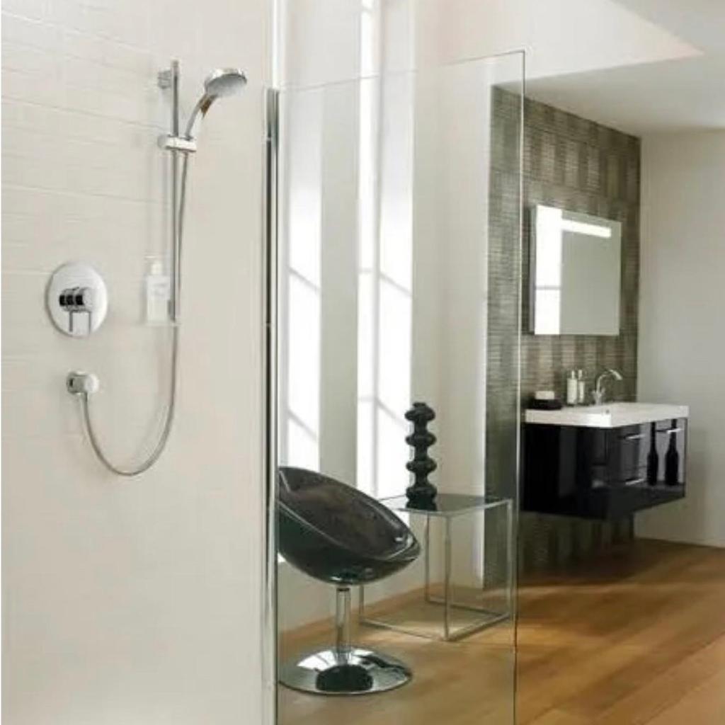 Mira Element BIV RearFed Concealed New Shower in PL34 Tintagel für 180