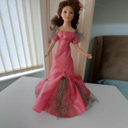 Novelty doll lamp with loose bulb but works perfectly and dress was a bit damaged but has been repaired.
Can be posted and can be collected.
M16 0JQ