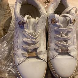 Lovely white River Island pumps trainers hardly worn, Size 3! grab yourself a bargain! From a pet and smoke free home! Collection only 👍🏻